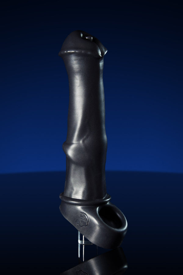 Zweihander Wearable (all sizes, Black)